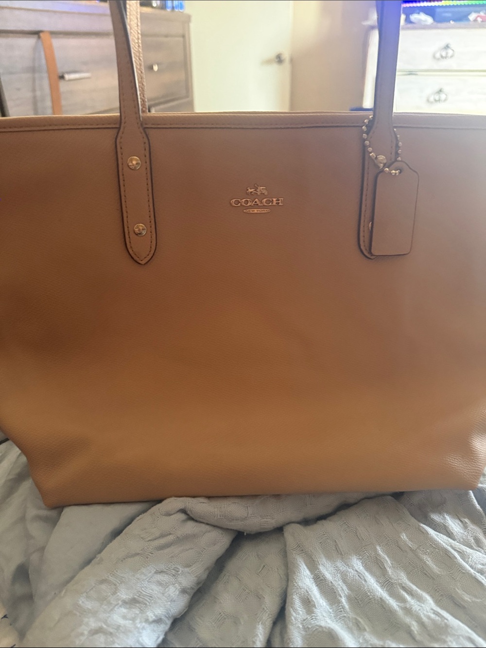 Coach Pebbled Leather Tote in Camel Tan with Gold Hardware